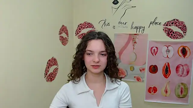  SusieSu  online show from 01/26/25, 01:15