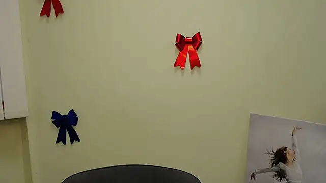  SusieSu  online show from 01/29/25, 06:43