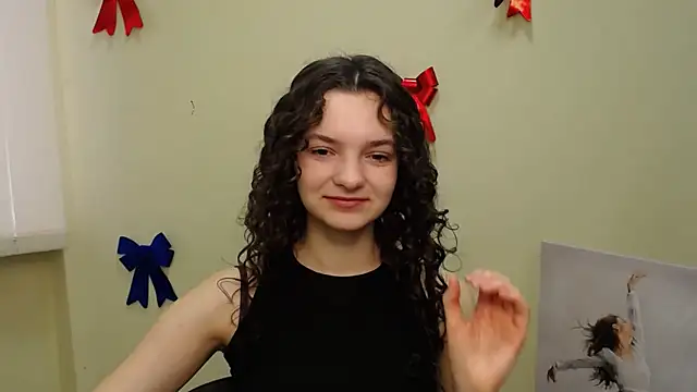  SusieSu  online show from 01/30/25, 07:29