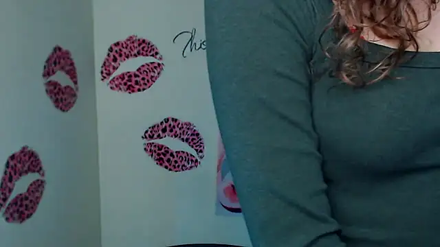  SusieSu  online show from 01/13/26, 07:13