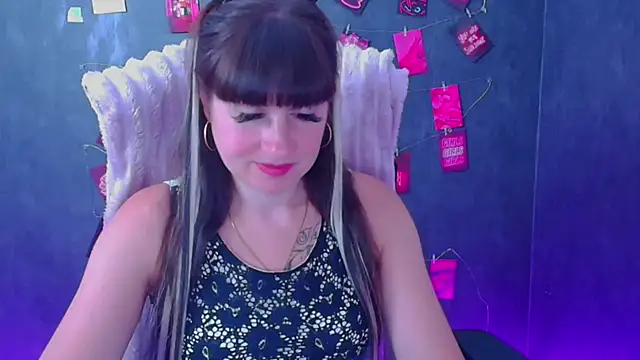 Violla My online show from 06/25/26, 05:56