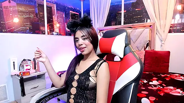 Snapshot of Tiffany_sander chatting on 02/28/25, 02:31 Tiffany sander online show from 02/28/25, 02:31