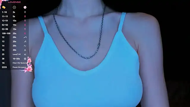 EvaBradley online show from 12/18/24, 03:55