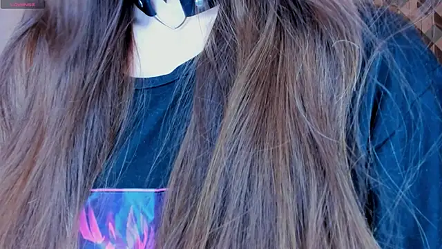 EvaBradley online show from 12/19/24, 03:52