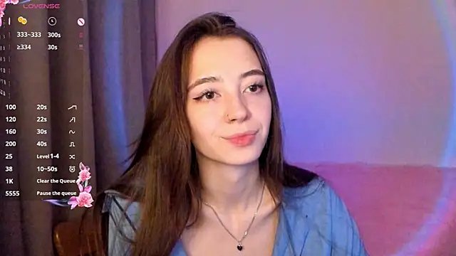 EvaBradley online show from 11/01/25, 06:32