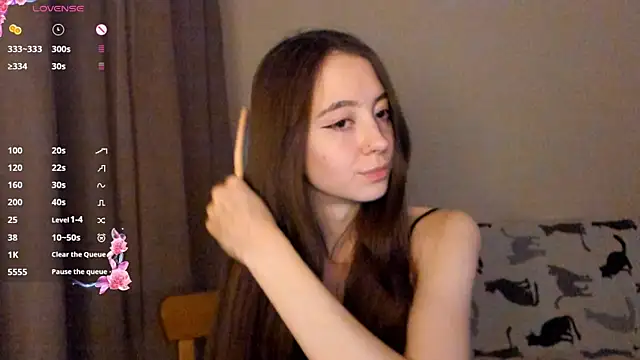 EvaBradley online show from 12/03/25, 07:56