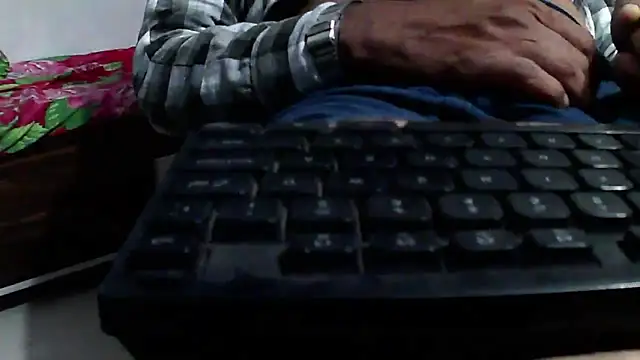 GO LALA online show from 01/21/25, 01:00