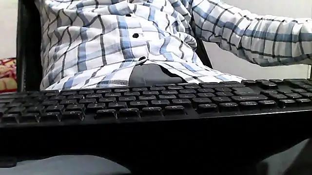 GO LALA online show from 02/13/25, 10:34