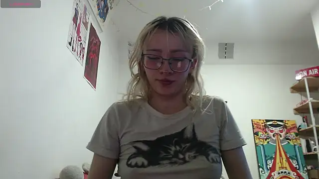 Cloe five online show from 05/04/26, 10:50