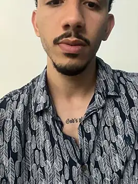 Snapshot of pteno1 chatting on 12/28/24, 11:41 pteno1 online show from 12/28/24, 11:41