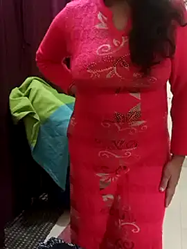 Anamika Kapoor online show from 01/13/25, 07:53