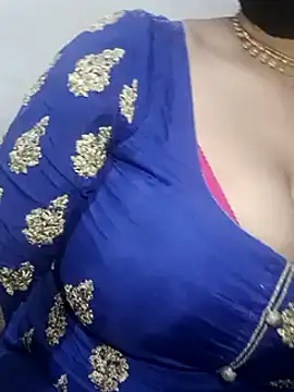 Anamika Kapoor online show from 01/24/25, 10:41