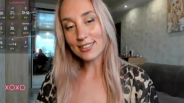 lady Nati online show from 09/10/25, 12:16