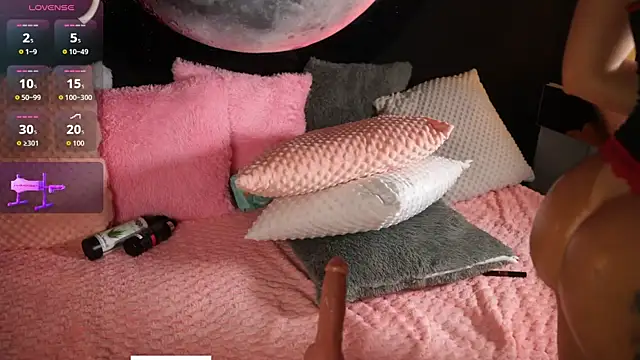 Snapshot of Skyler_ferrer chatting on 11/25/25, 11:27 Skyler ferrer online show from 11/25/25, 11:27