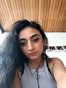 Lila Desiree online show from 12/13/25, 07:53