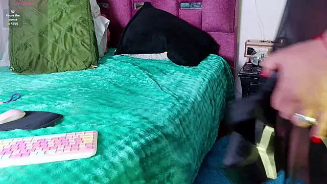 ScarletthJhonson- online show from 06/28/26, 12:16