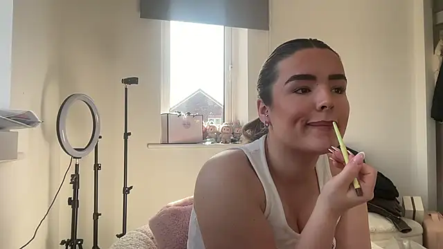 maisiesmithx online show from 03/21/26, 01:05