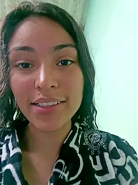 LolaBunnyAndBugsBunny online show from 12/03/24, 07:11