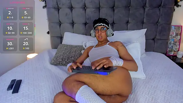 Dark hairy  online show from 01/18/26, 02:10