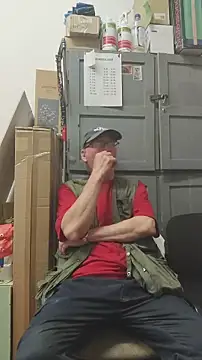 Snapshot of loverboyxxx69 chatting on 10/09/25, 11:19 loverboyxxx69 online show from 10/09/25, 11:19