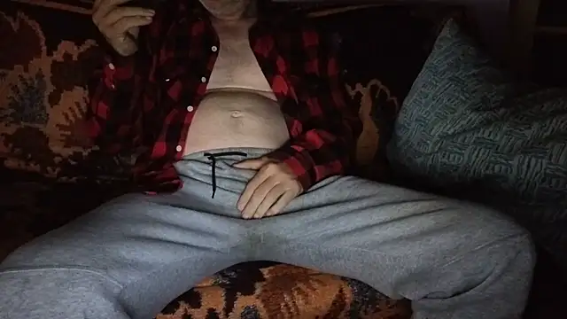 loverboyxxx69 online show from 05/13/26, 03:04
