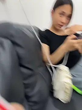 dafei108655 online show from 04/05/26, 12:57