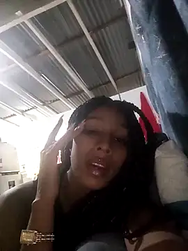 YayaHilton online show from 03/09/26, 09:41