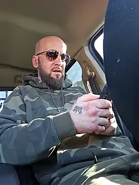 Beardedtattood online show from 01/27/25, 04:33