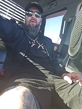 Beardedtattood online show from 05/29/26, 11:41