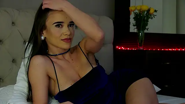 KateReevah online show from 03/12/26, 10:27