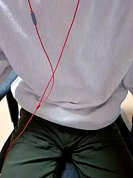 Snapshot of Aenbukkake_kai2 chatting on 01/11/25, 01:11 Aenbukkake kai2 online show from 01/11/25, 01:11