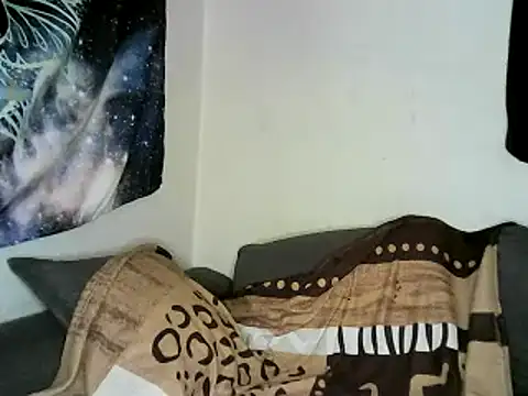 yola181 online show from 02/12/25, 06:51