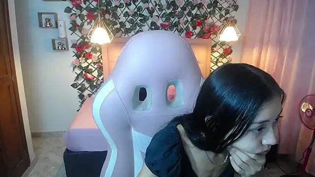 NathaliaSweet 11 online show from 01/04/25, 02:14