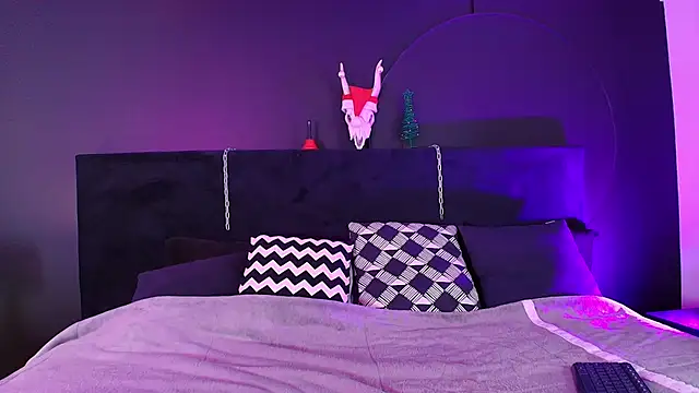 Snapshot of Aylen_darkmoor chatting on 01/10/26, 07:48 Aylen darkmoor online show from 01/10/26, 07:48