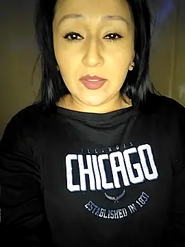 Snapshot of ArianaMist chatting on 11/11/25, 03:17 ArianaMist online show from 11/11/25, 03:17