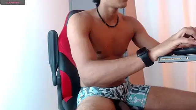 karlgiles  online show from 03/01/25, 09:15