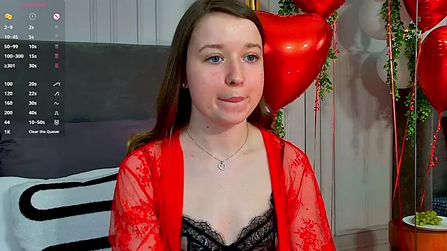 Snapshot of MichelleHaynes chatting on 02/14/25, 05:46 MichelleHaynes online show from 02/14/25, 05:46