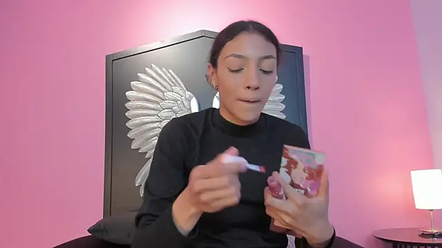 lupeebony online show from 01/09/26, 07:59