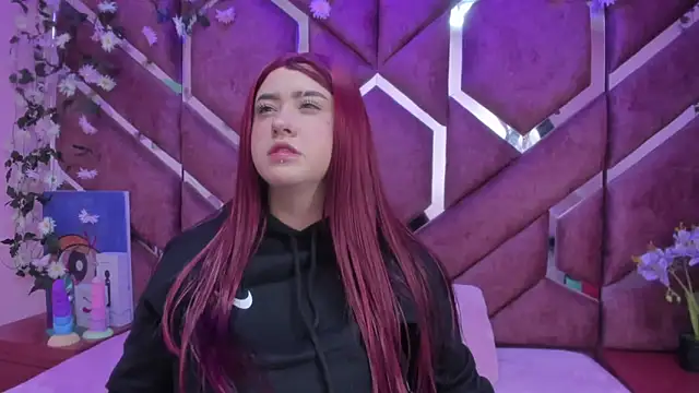 Victoria Rossy online show from 02/18/26, 08:27