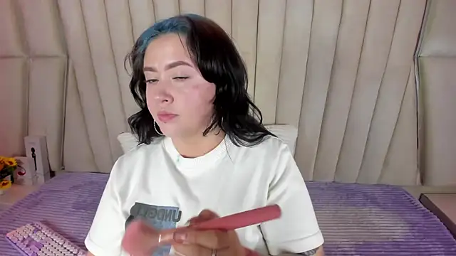 Victoria Rossy online show from 06/20/26, 10:01
