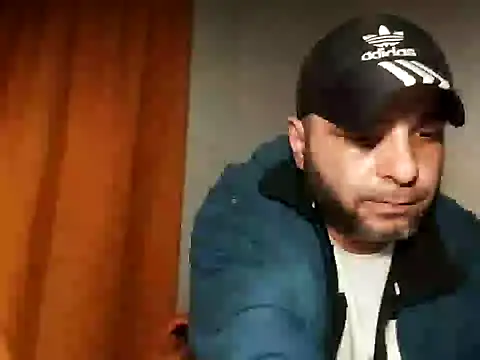 Snapshot of DreckigeSpermaHure chatting on 12/20/25, 06:53 DreckigeSpermaHure online show from 12/20/25, 06:53