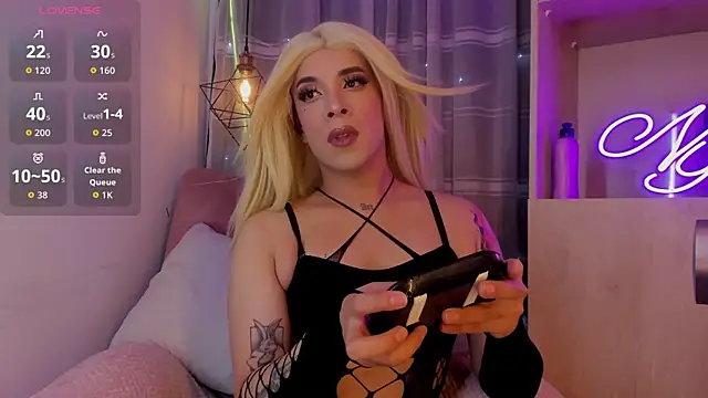 Snapshot of Nyx__Blackwood chatting on 02/25/26, 10:19 Nyx Blackwood online show from 02/25/26, 10:19