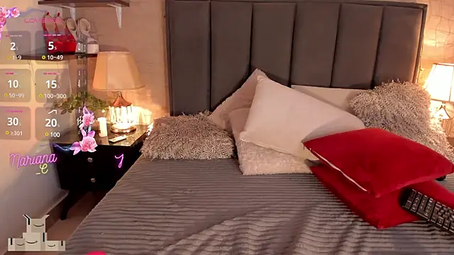 Mariana c1 online show from 03/19/25, 10:09