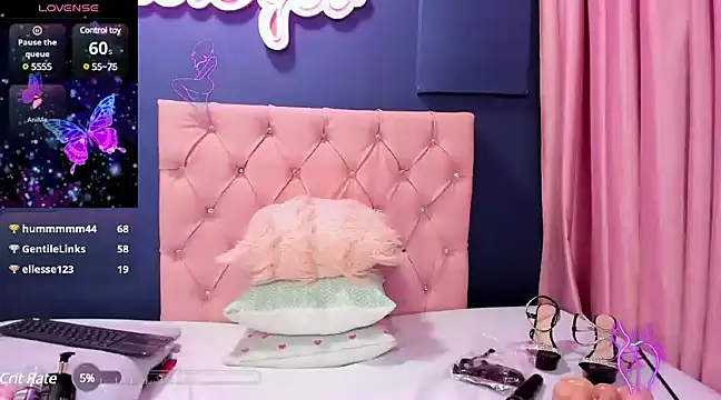 Michelle busty online show from 01/15/25, 06:51