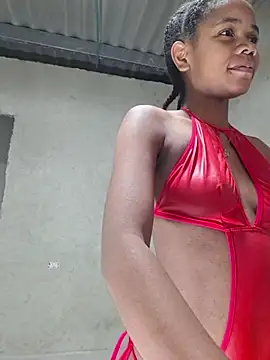 Snapshot of Luciia_cute chatting on 03/01/26, 04:25 Luciia cute online show from 03/01/26, 04:25