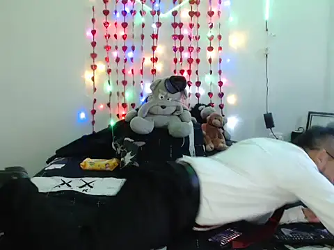 Snapshot of Jeiison_duf chatting on 11/26/25, 11:00 Jeiison duf online show from 11/26/25, 11:00