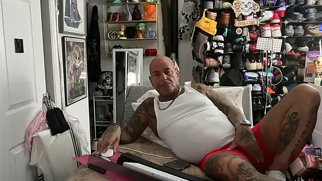 joeytatts66 online show from 02/14/26, 03:25