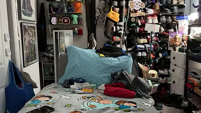 joeytatts66 online show from 04/01/26, 01:17