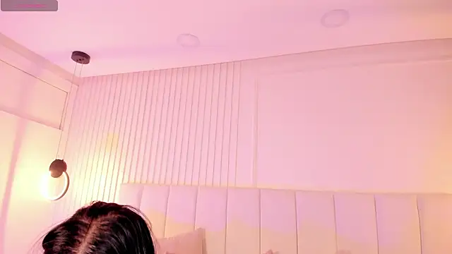 Snapshot of natali_henao chatting on 10/07/25, 09:56 natali henao online show from 10/07/25, 09:56