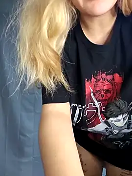 Snapshot of sadnessgyall chatting on 02/28/25, 05:48 sadnessgyall online show from 02/28/25, 05:48